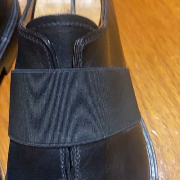 Men’s Givenchy shoes - Picture 2 of 9